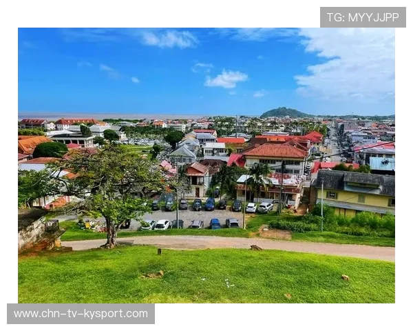 法属圭亚那专业登山队备战国际赛事，法属圭亚那有什么好玩的